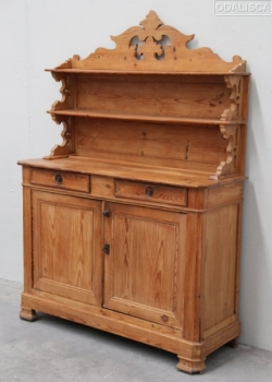 Mueble para vajilla en dos alturas realizado en pino. S. XIX.
Origen: Francia.
